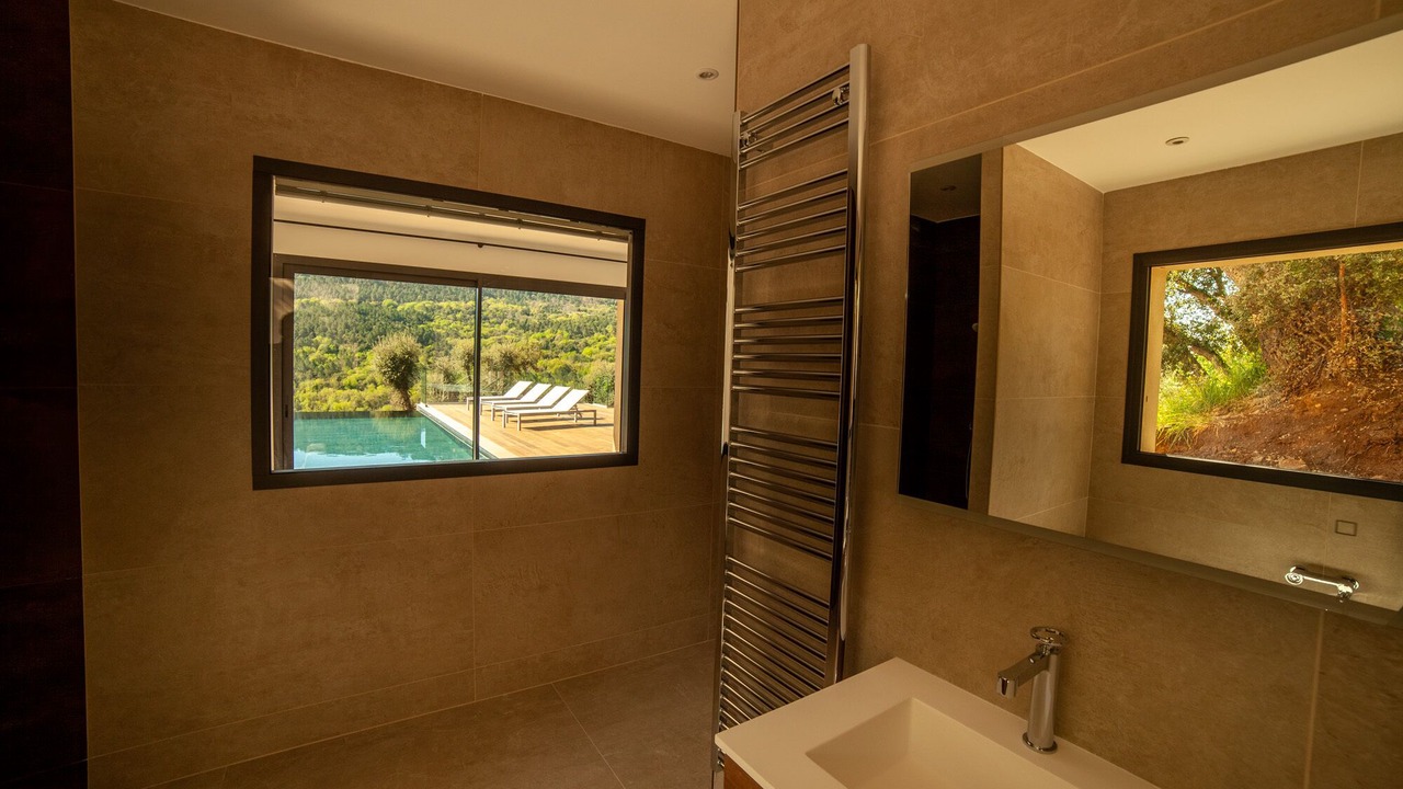 Photo of Bathroom in Les Adrets-de-l'Esterel