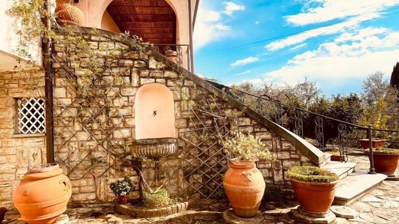 Photo of Patio Balcony in Corsanico-Bargecchia