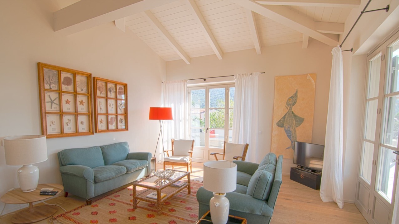 Photo of Livingroom in Procchio