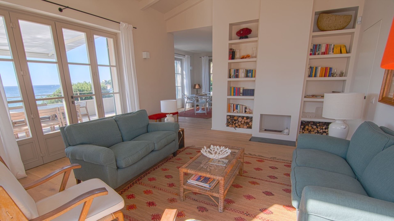 Photo of Livingroom in Procchio