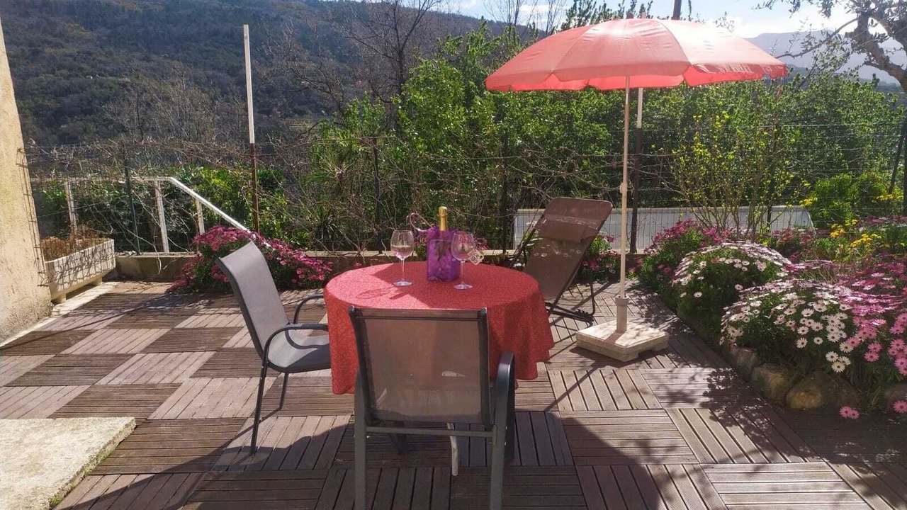 Photo of Outdoor in Bendejun