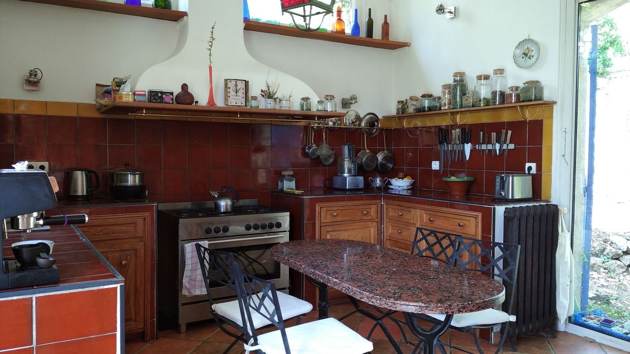 Photo of Kitchen in Bendejun