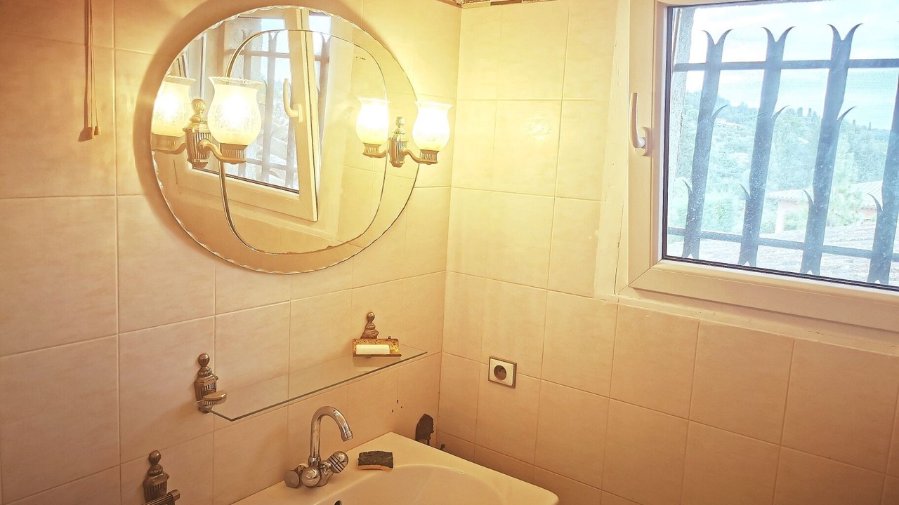 Photo of Bathroom in Chateauneuf-Grasse