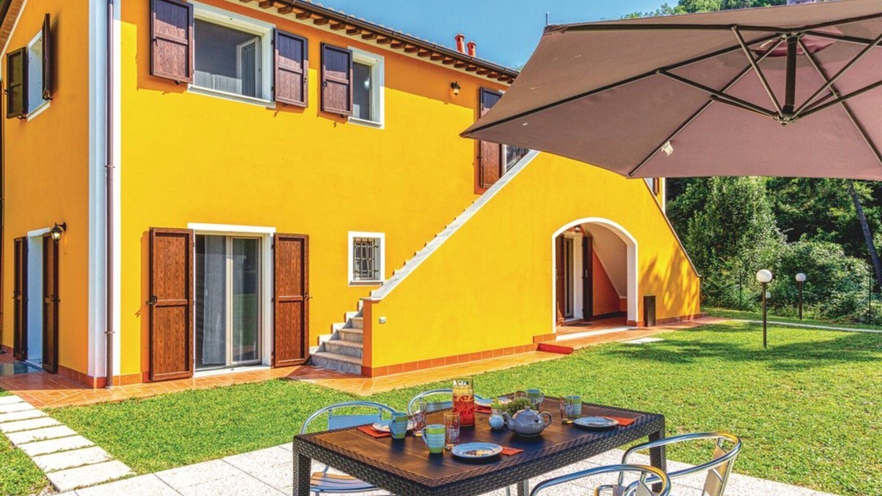 Photo of Outdoor in Carrara