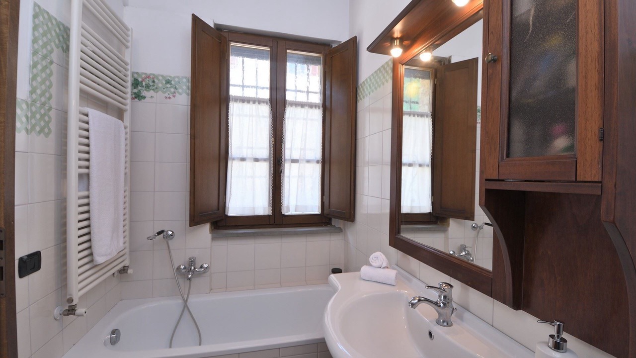 Photo of Bathroom in Monteriggioni
