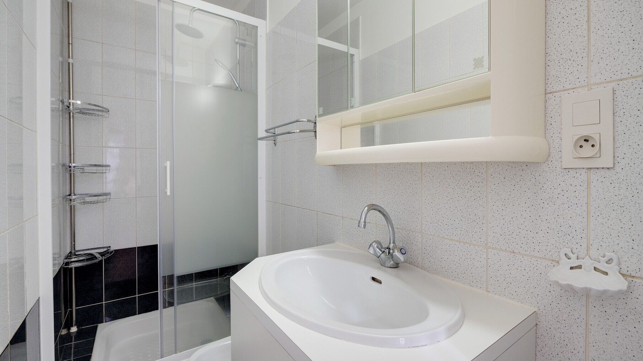 Photo of Bathroom in Drap