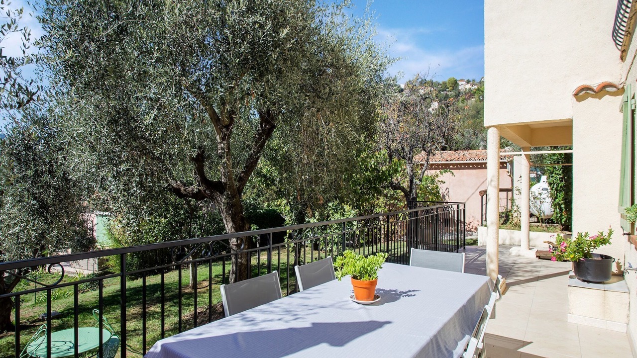 Photo of Patio Balcony in Berre-des-Alpes