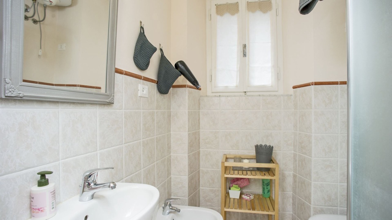Photo of Bathroom in Marciana