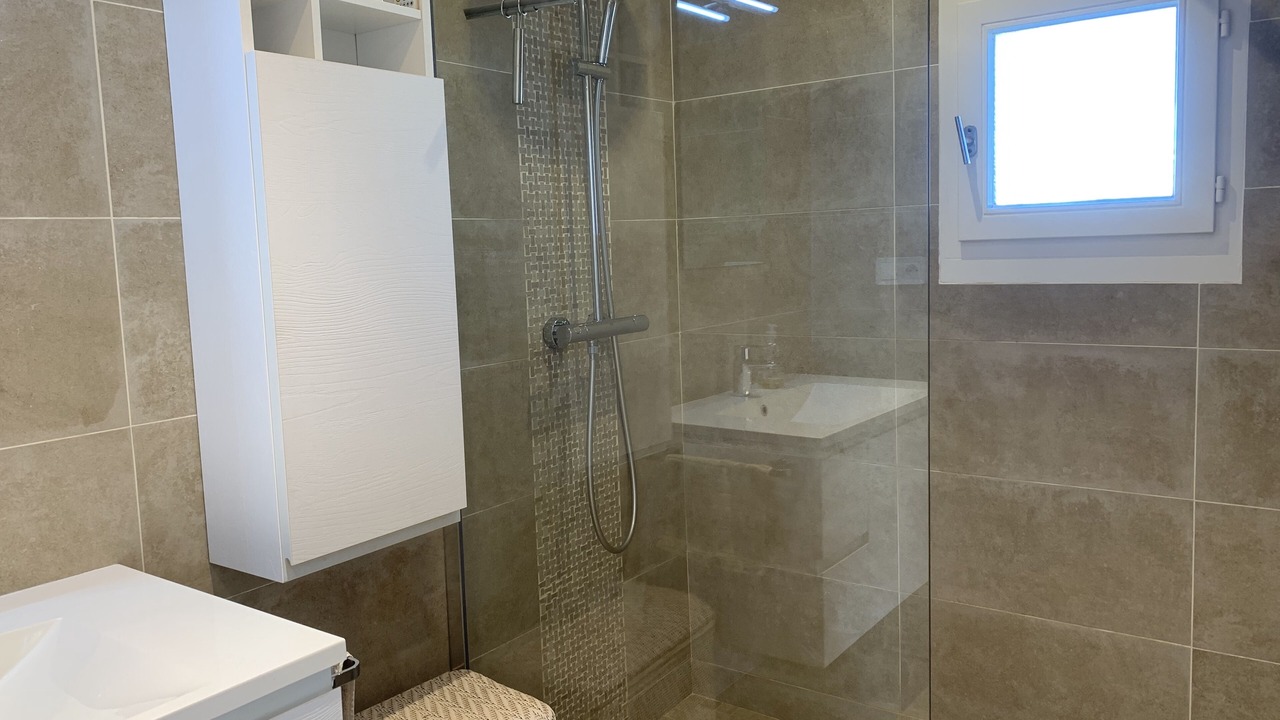 Photo of Bathroom in Plaine de la Brague