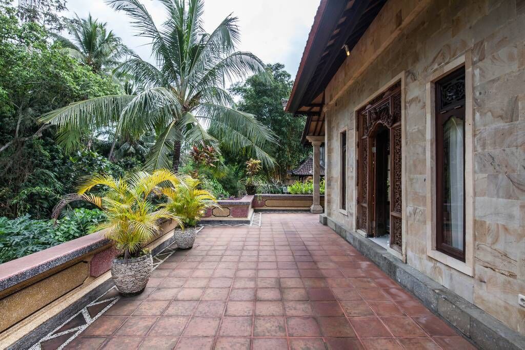 Photo of Patio Balcony in Sayan
