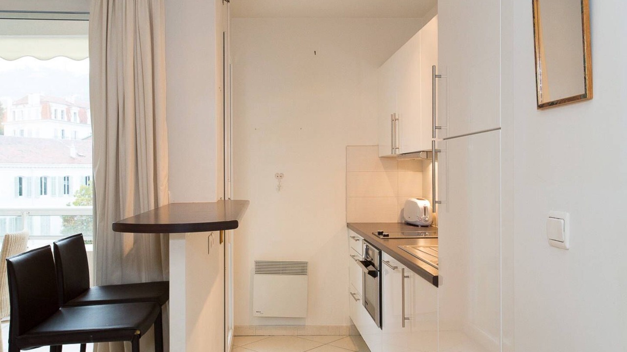 Photo of Kitchen in California - Pezou