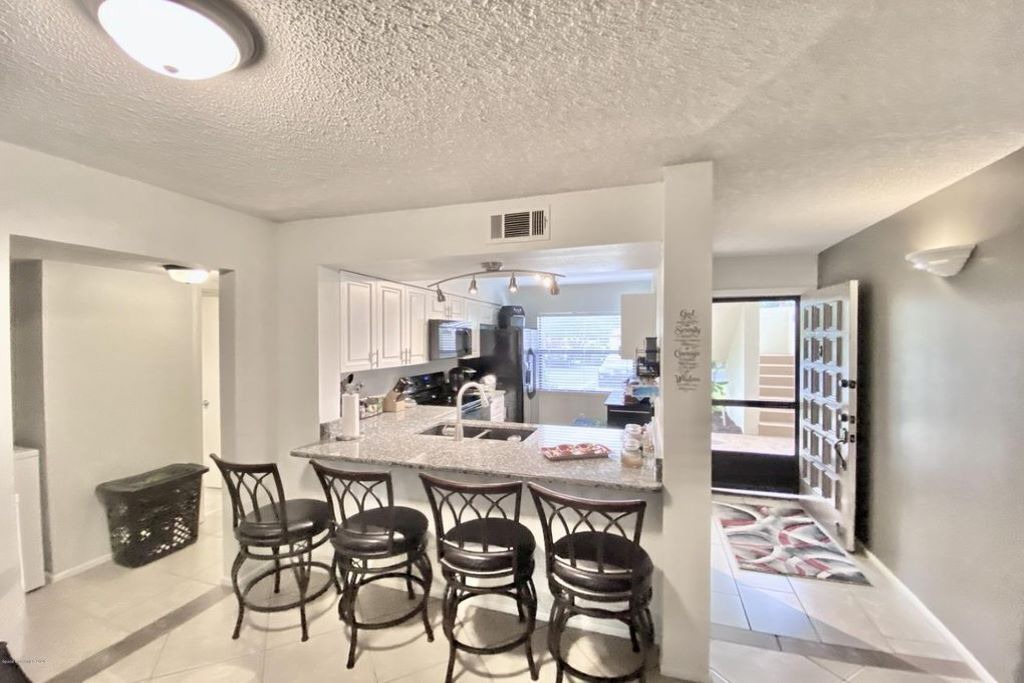 Photo of Kitchen in Ventura