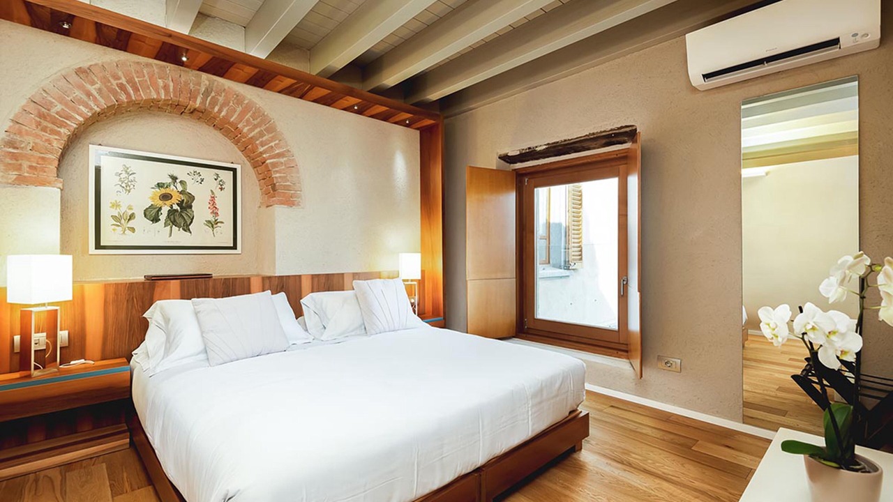 Photo of Bedroom in Montignoso