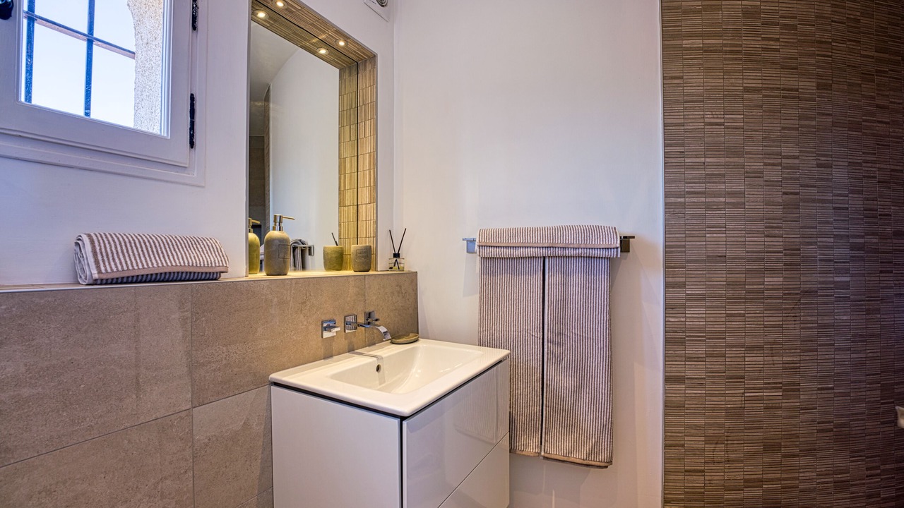 Photo of Bathroom in Theoule-sur-Mer