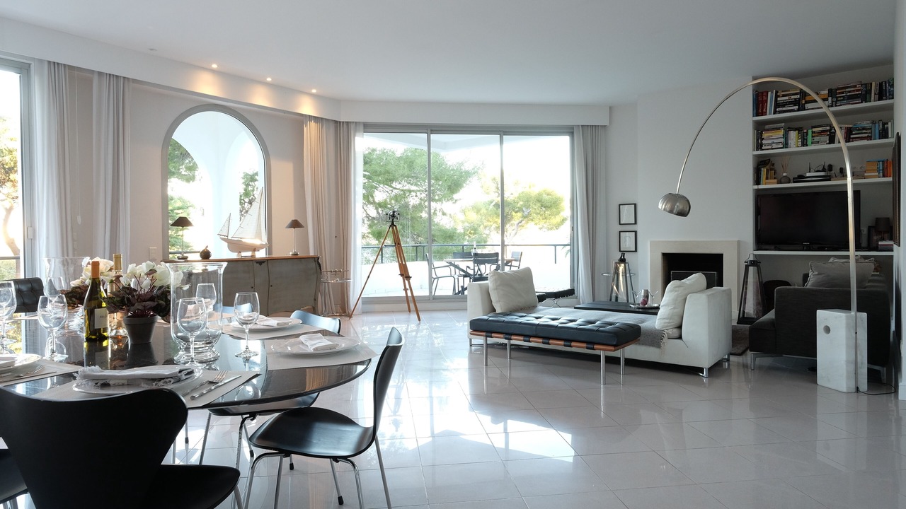 Photo of Bedroom in Cap-d'Antibes