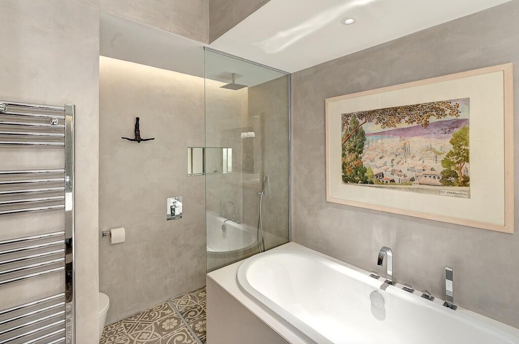 Photo of Bathroom in Quartier du Port