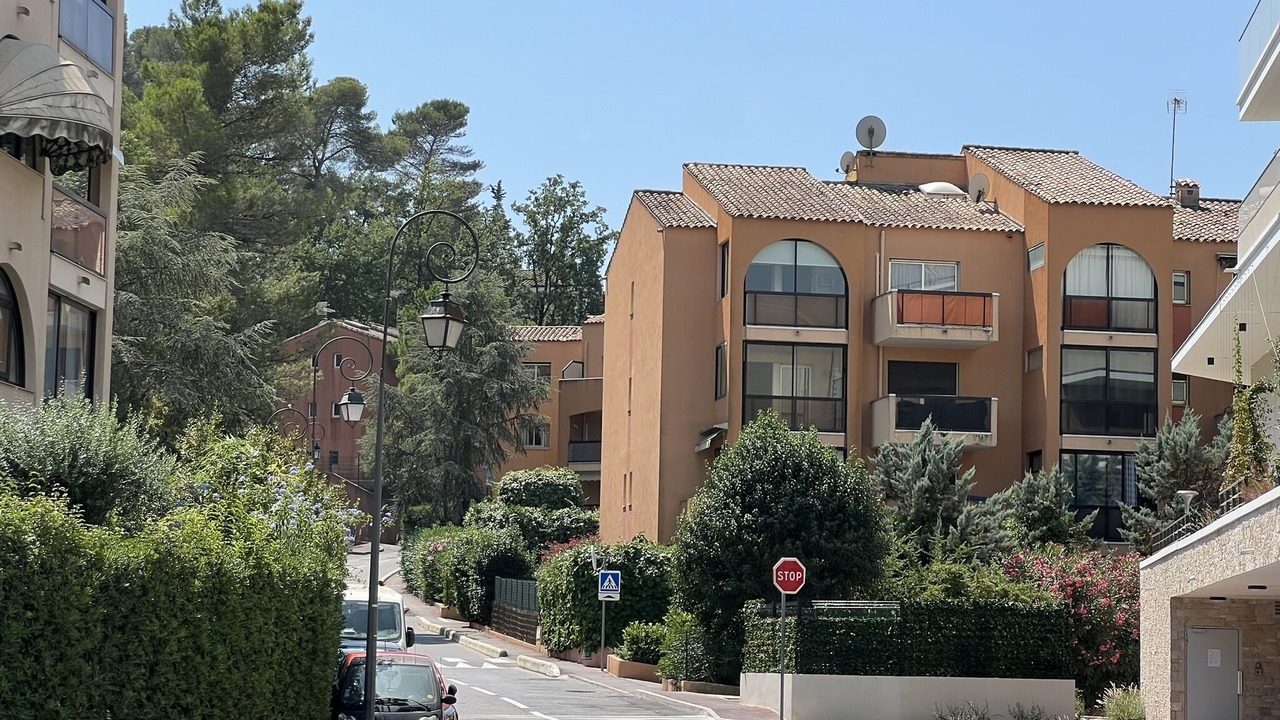 Photo of Others in Mougins