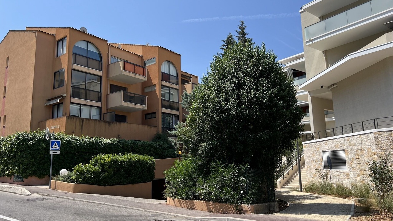 Photo of Others in Mougins