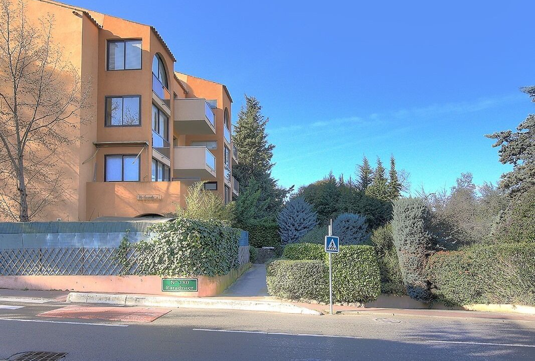 Photo of Others in Mougins