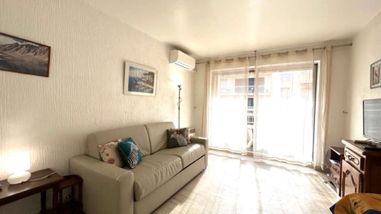 Photo of Livingroom in Sainte-Maxime City Centre