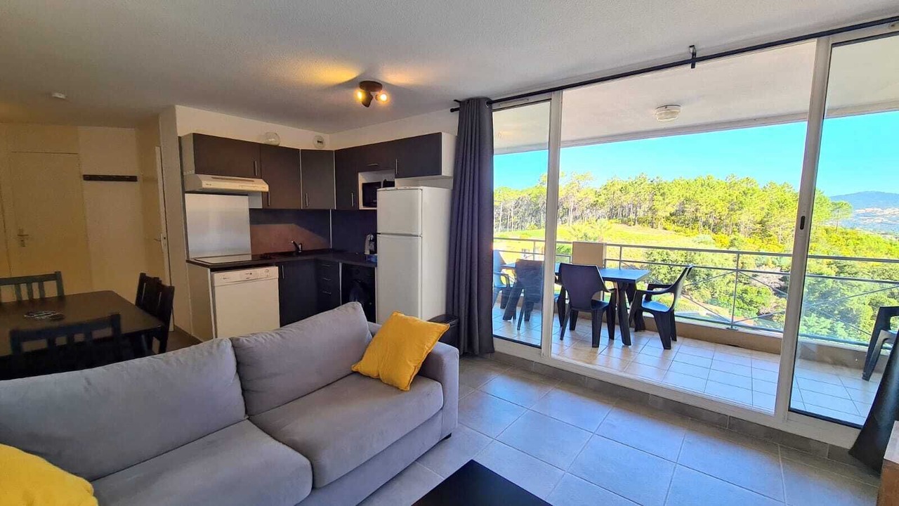 Photo of Livingroom in Theoule-Superieur