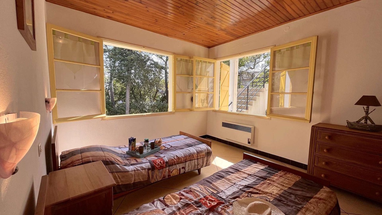 Photo of Bedroom in Saint-Aygulf