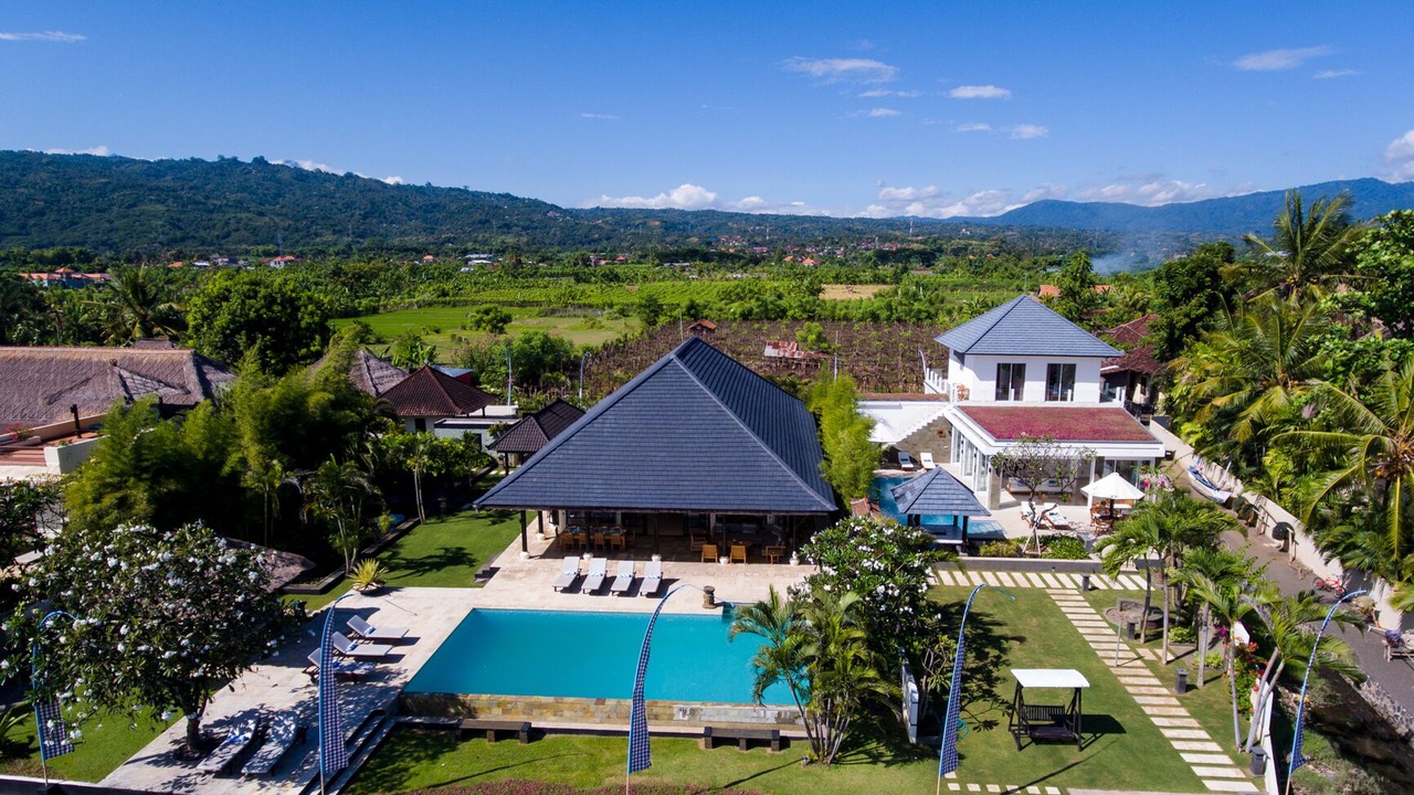 Photo of Outdoor in Dencarik