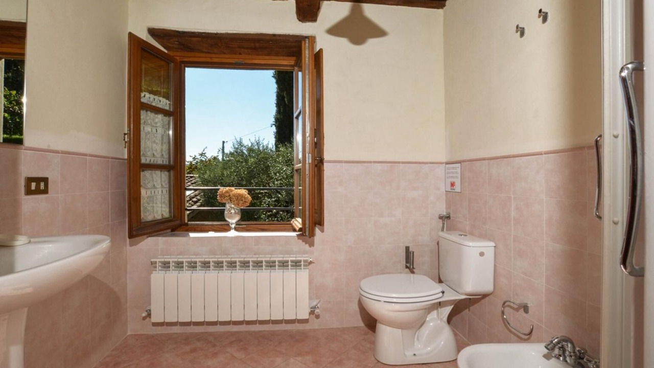 Photo of Bathroom in Orbicciano