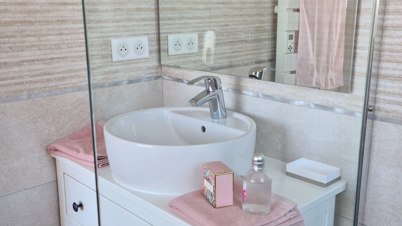 Photo of Bathroom in Golfe Juan