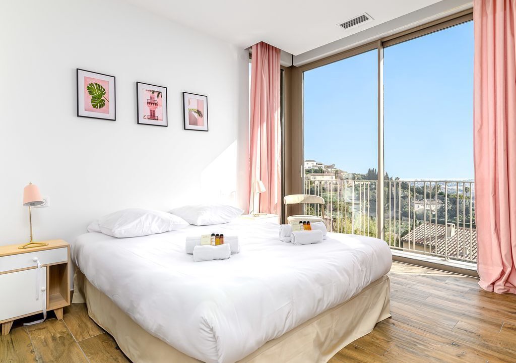 Photo of Bedroom in Golfe Juan