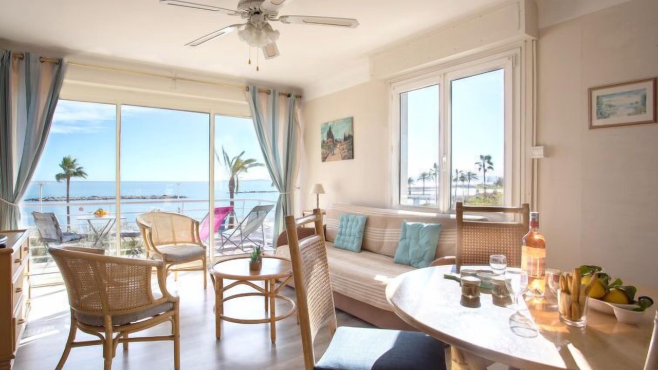 Photo of Livingroom in Saint-Laurent-du-Var