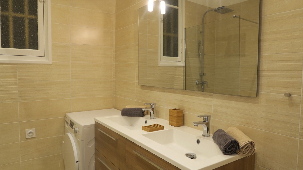 Photo of Bathroom in Thiers