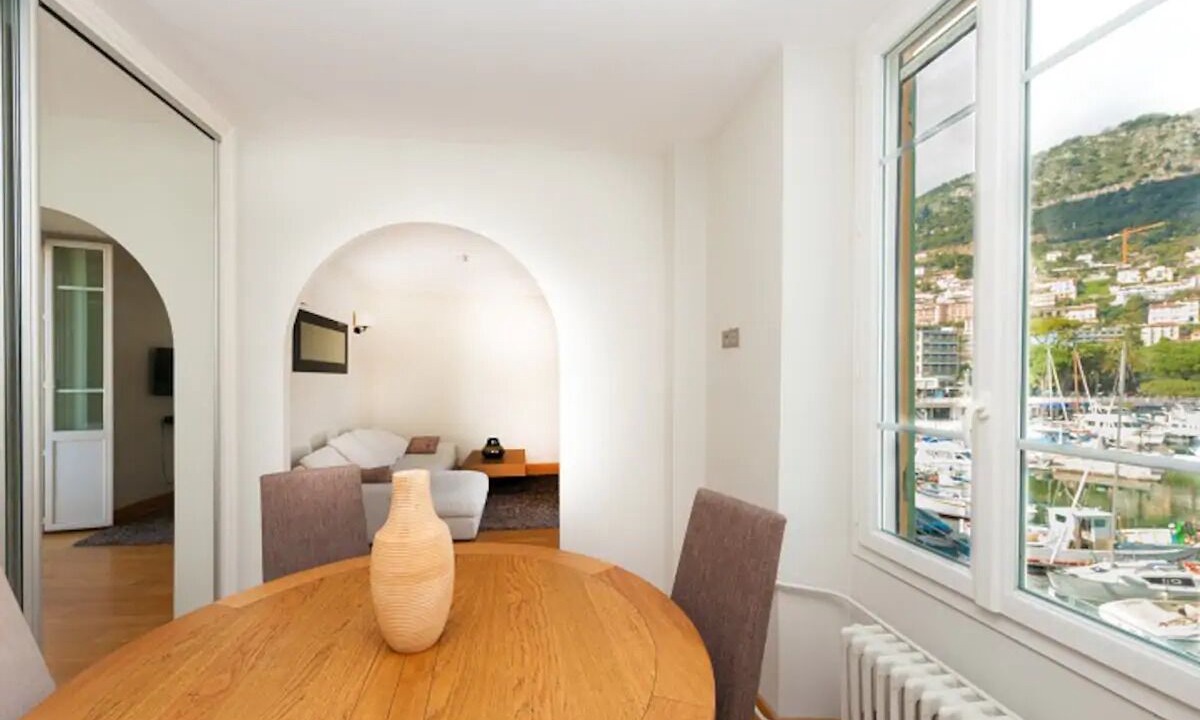 Photo of Bedroom in Beaulieu-sur-Mer