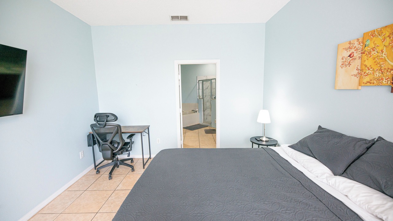 Photo of Bedroom in Meadow Woods