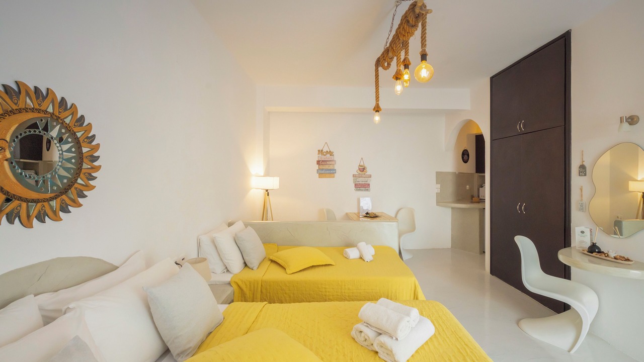 Photo of Bedroom in Perissa