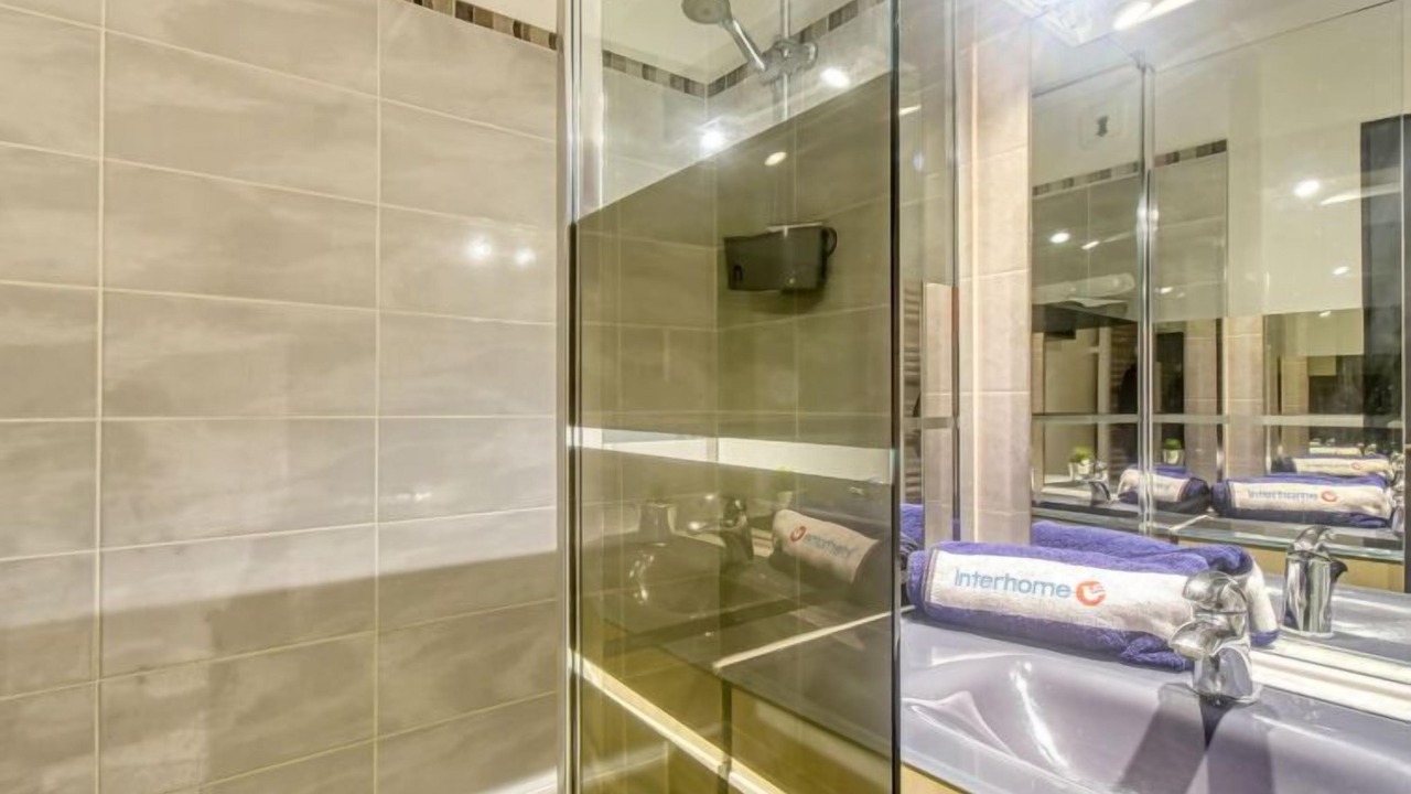 Photo of Bathroom in Frejus Plage