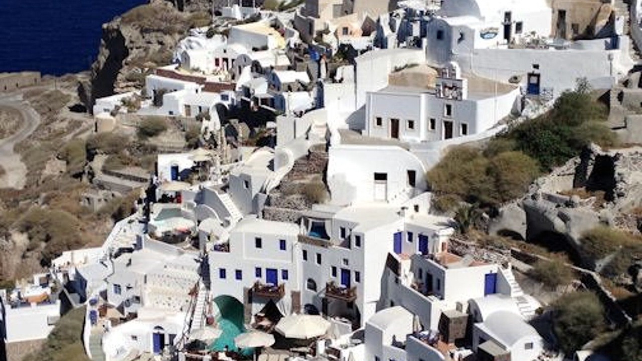 Photo of Others in Oia