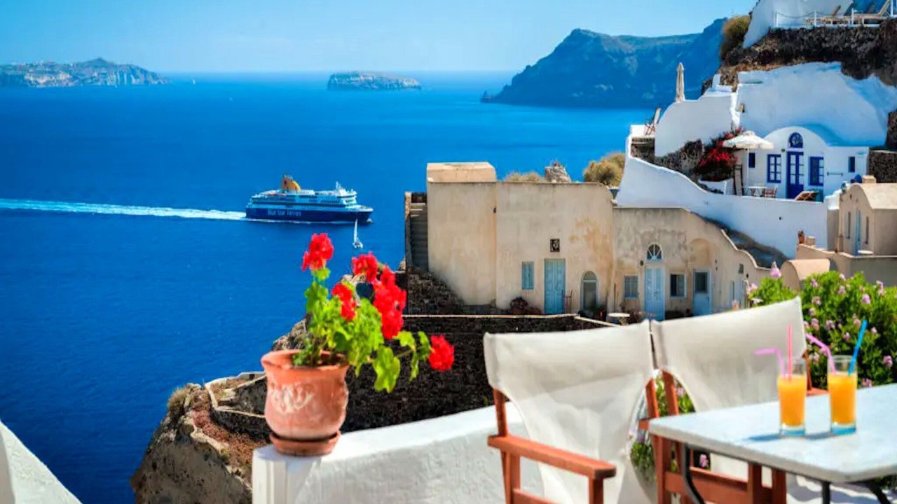 Photo of Others in Oia