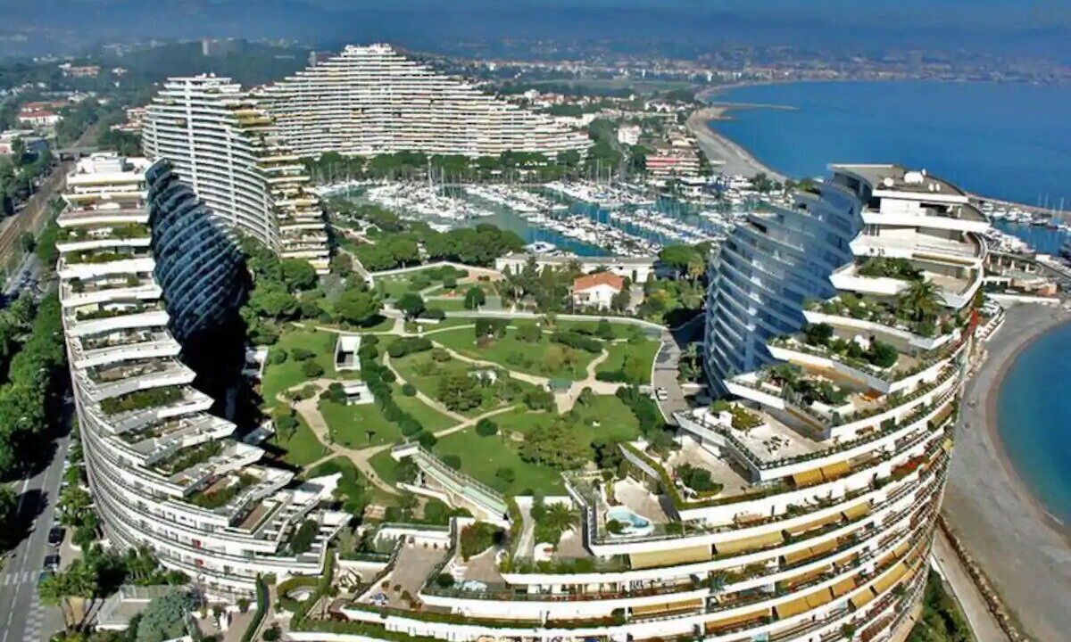Photo of Outdoor in Villeneuve Loubet Beach