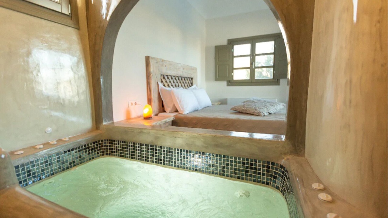 Photo of Bedroom in Perissa