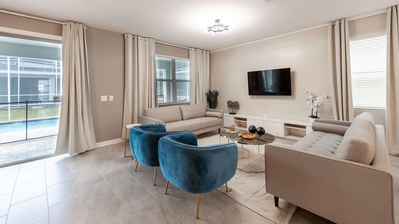 Photo of Livingroom in Four Corners