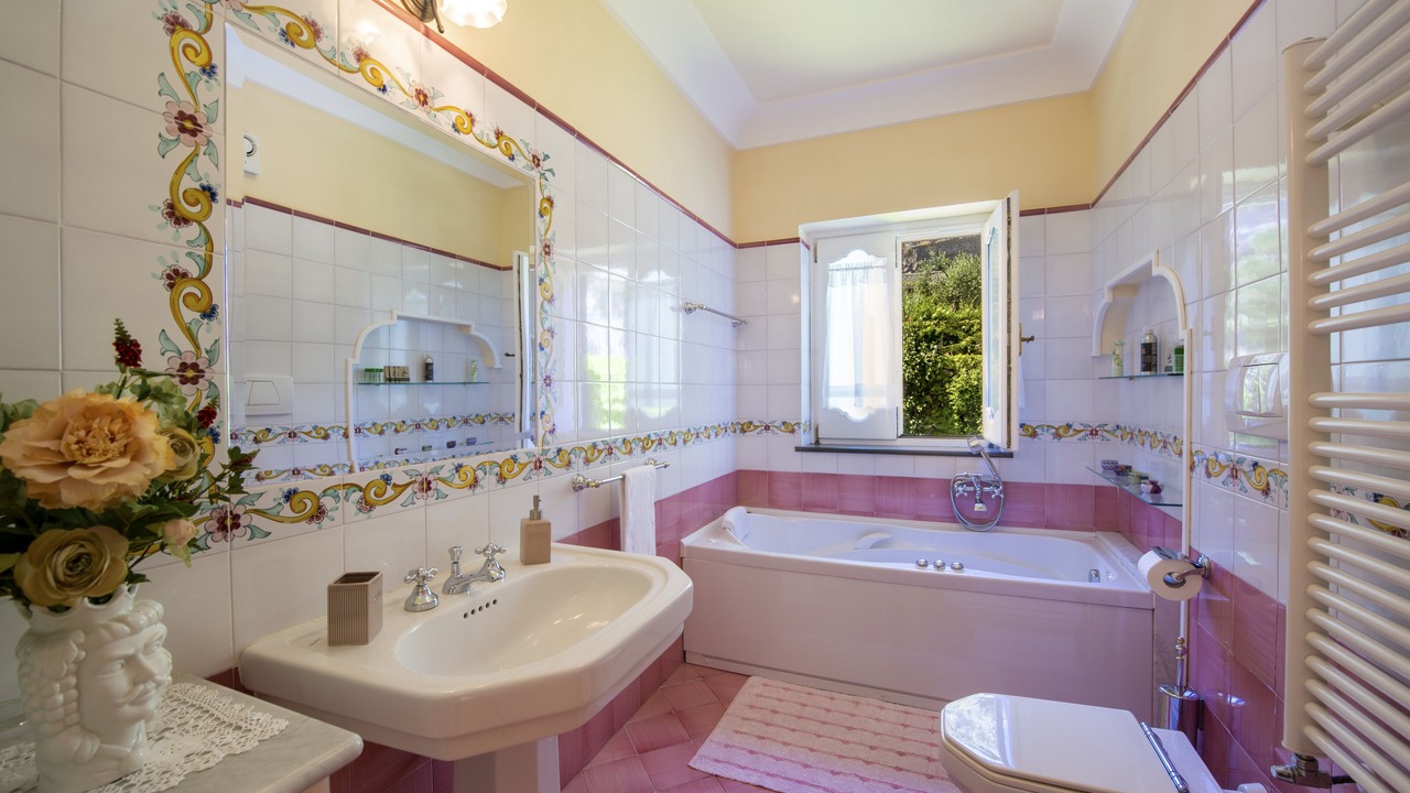 Photo of Bathroom in Praiano