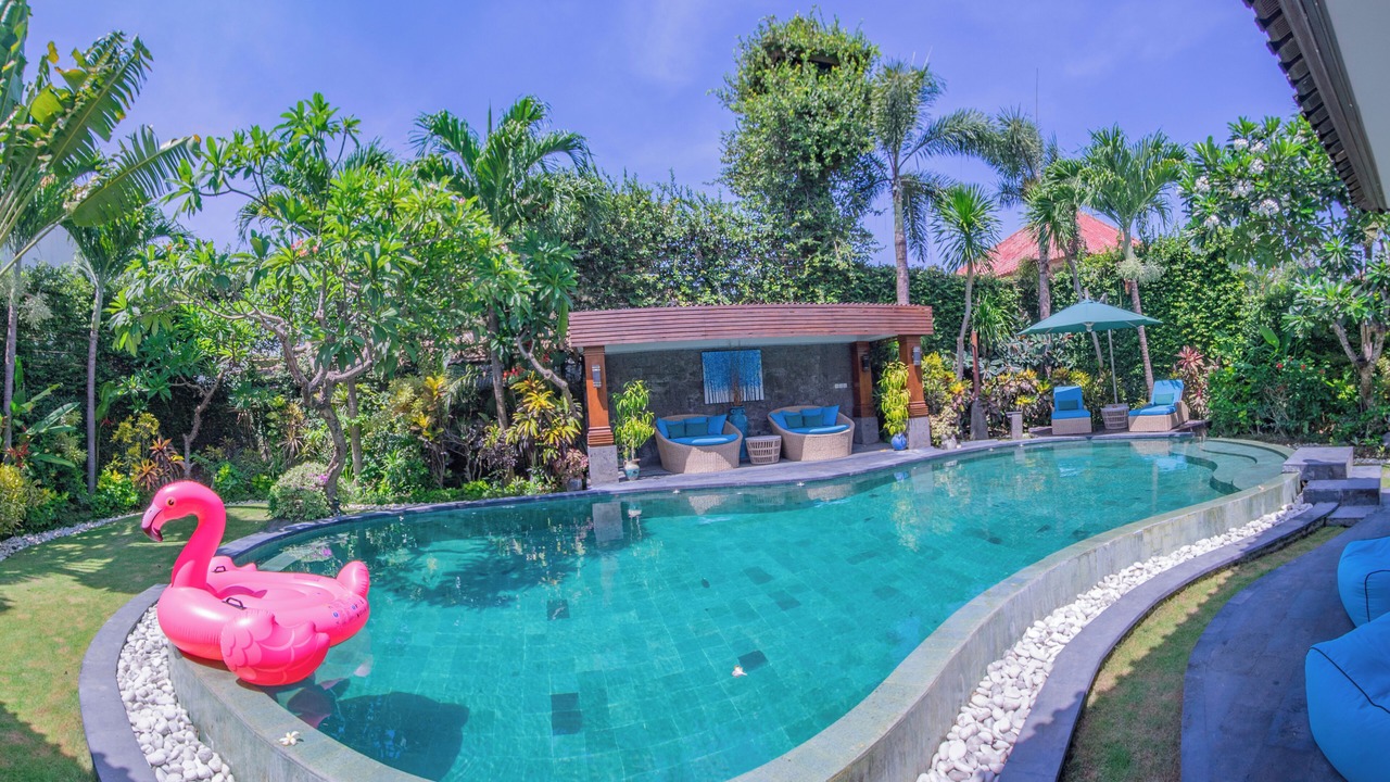 Photo of Bedroom in Drupadi