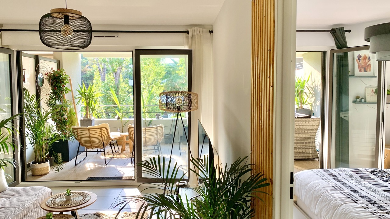 Photo of Bedroom in Villeneuve Loubet Beach