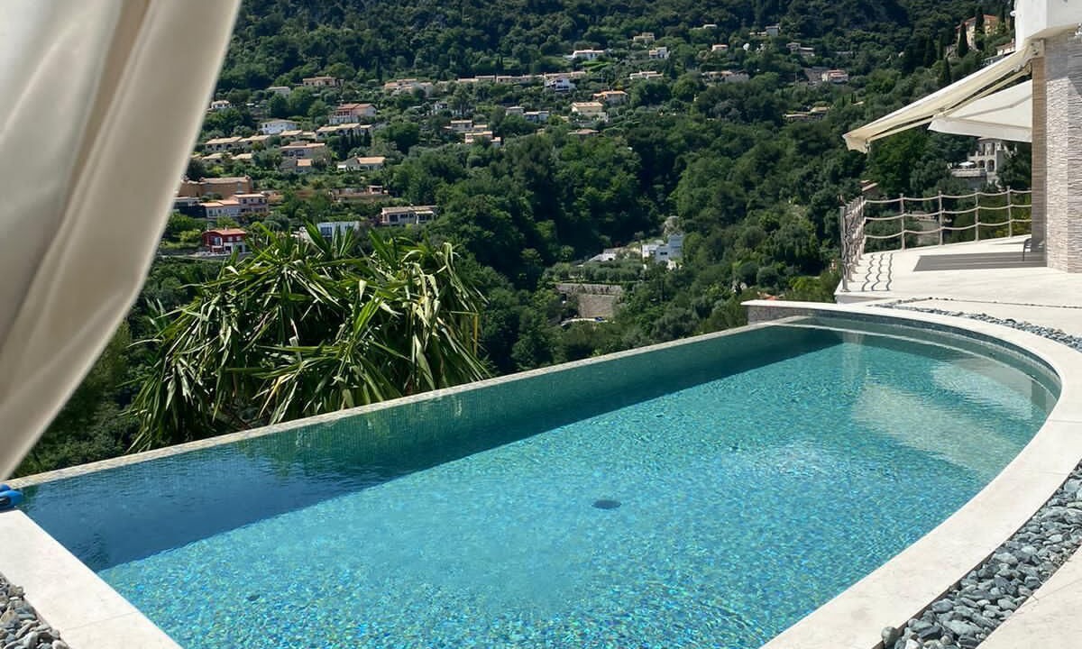 Photo of Outdoor in Beausoleil
