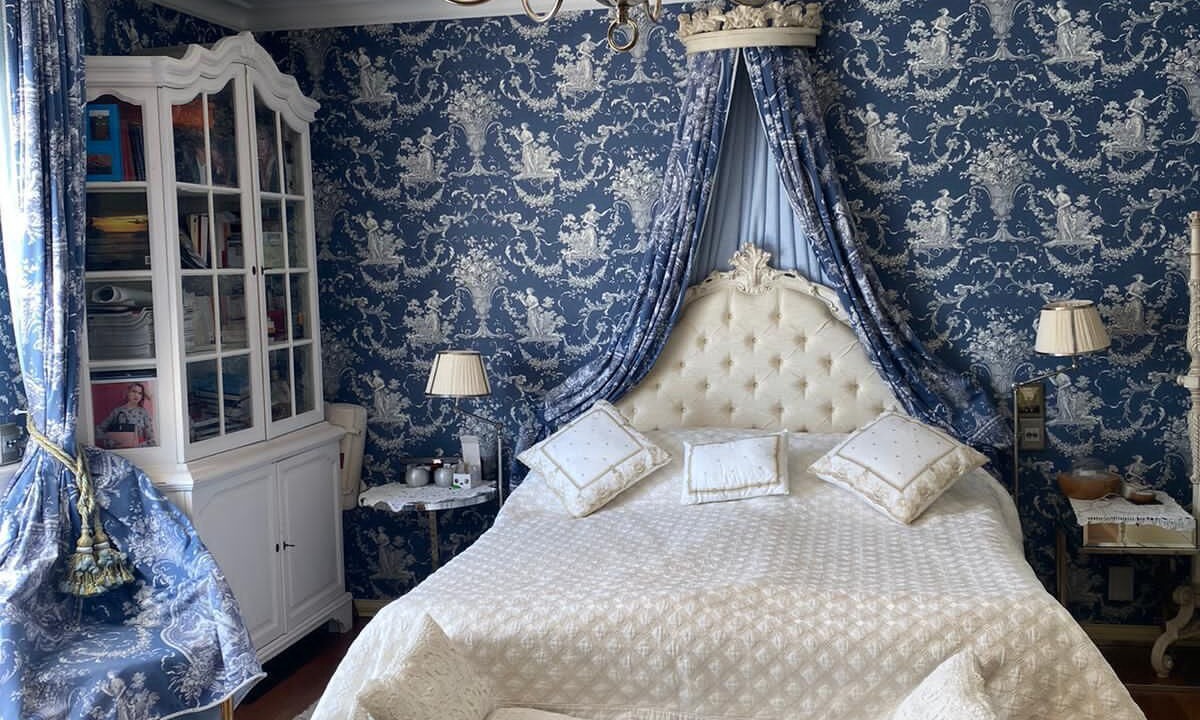 Photo of Bedroom in Beausoleil