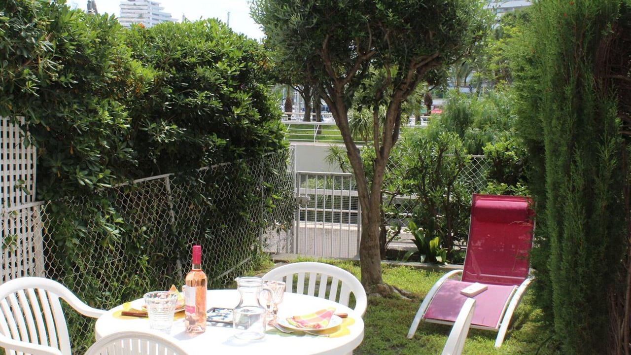 Photo of Outdoor in Villeneuve Loubet Beach
