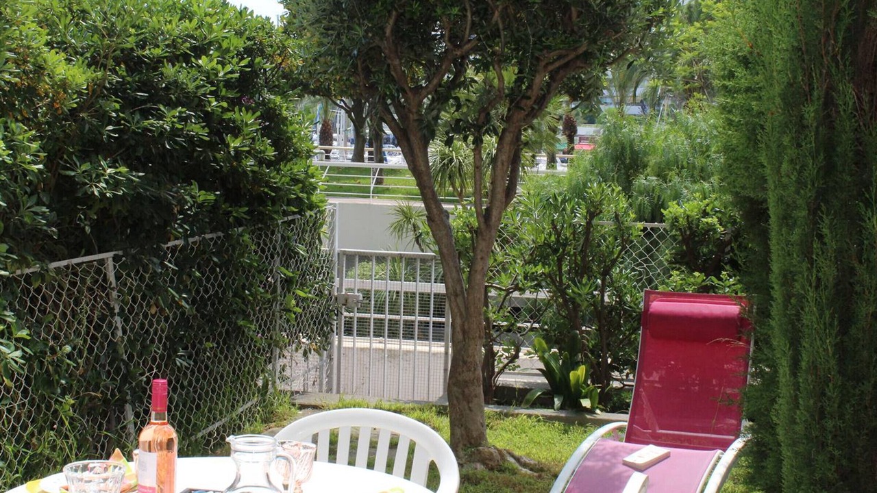 Photo of Outdoor in Villeneuve Loubet Beach