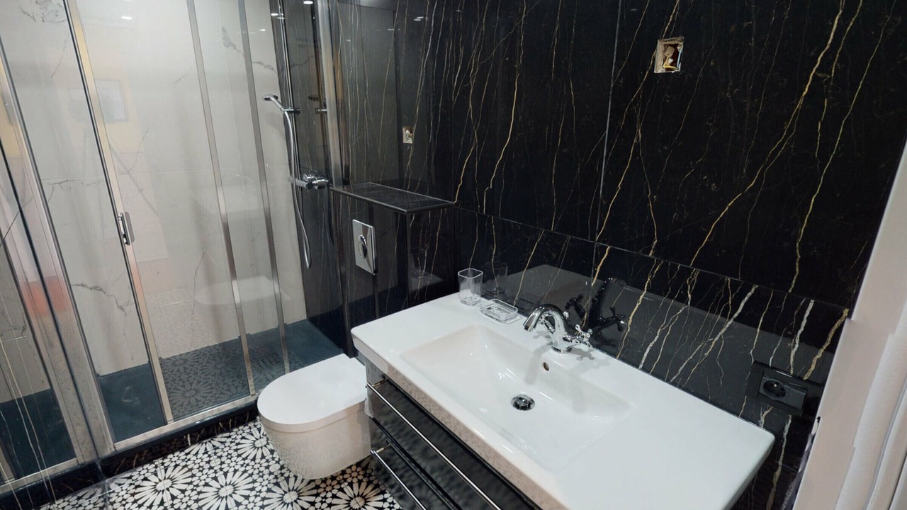 Photo of Bathroom in Menton