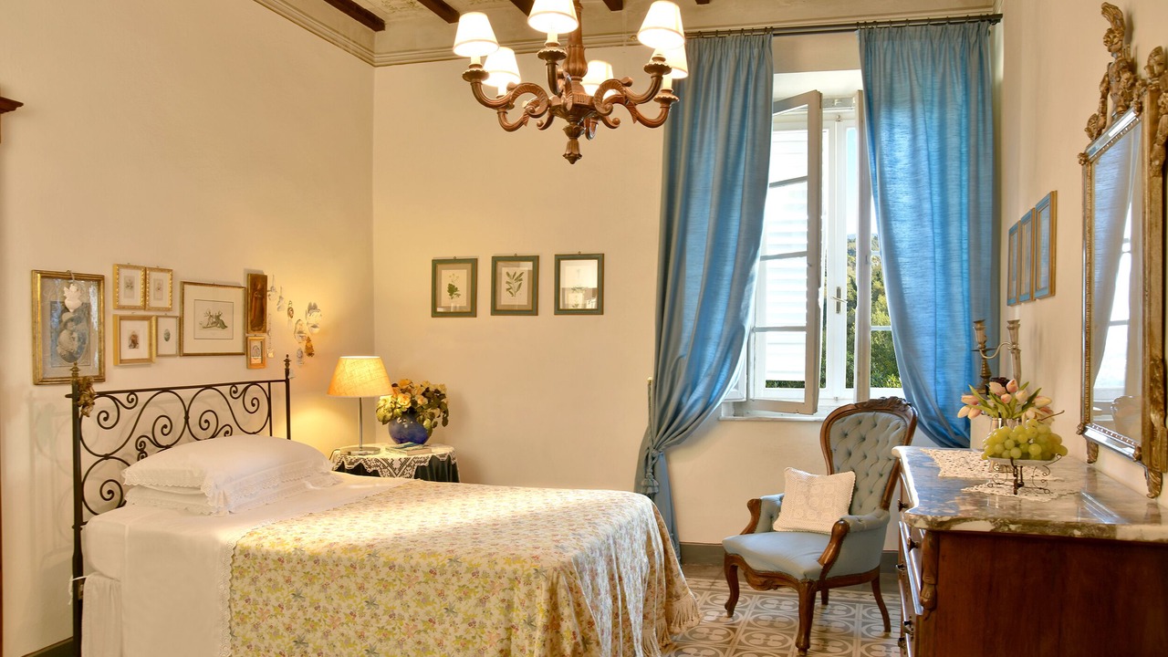 Photo of Bedroom in Lari